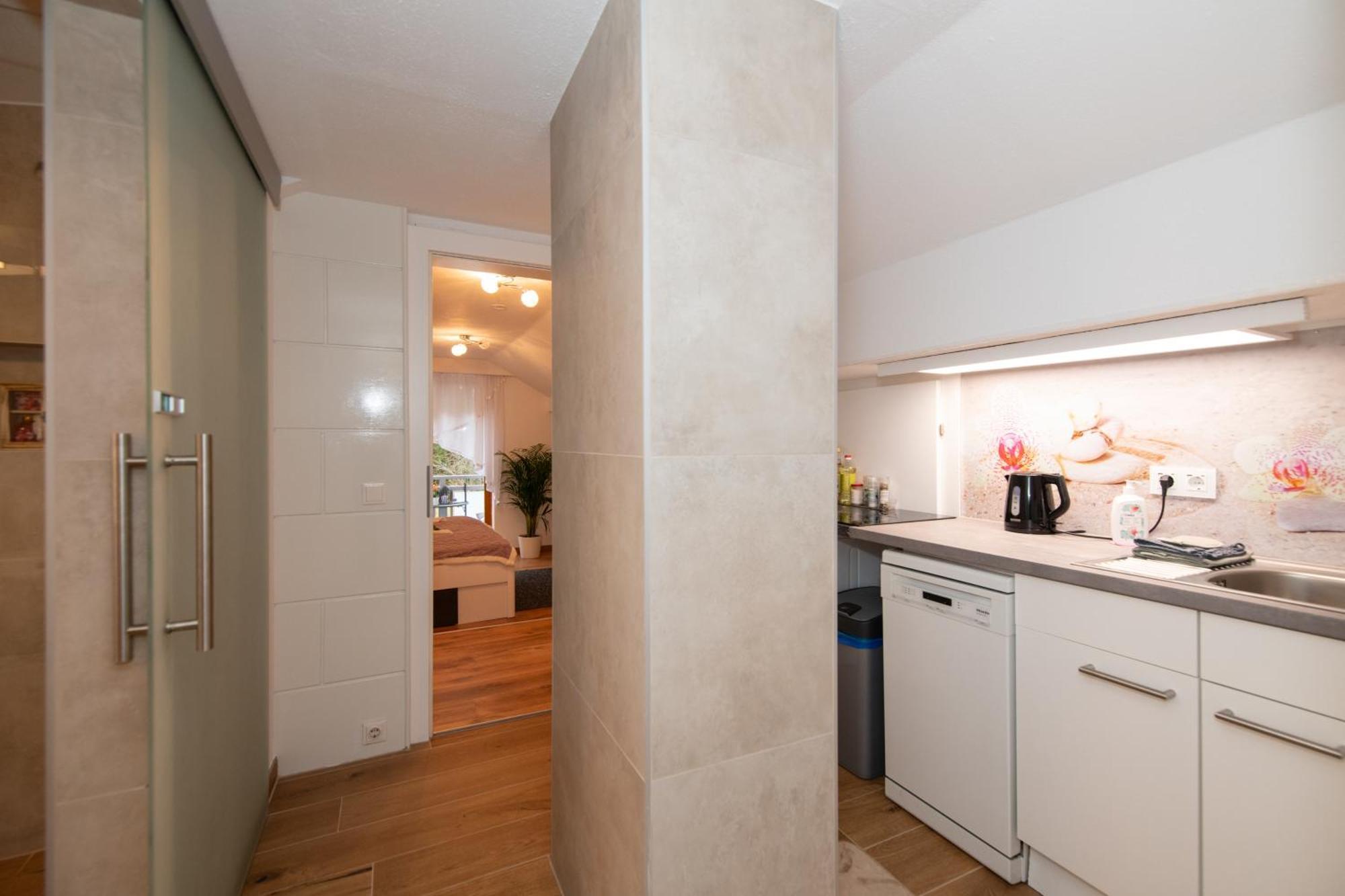 Ferienwohnung Waldblick, Faaker See Oberaichwald  Zewnętrze zdjęcie